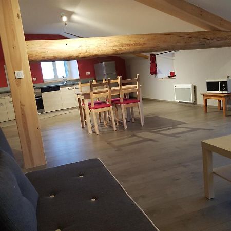 Apartamento Chez Pitch & Marina Sauvessanges Exterior foto